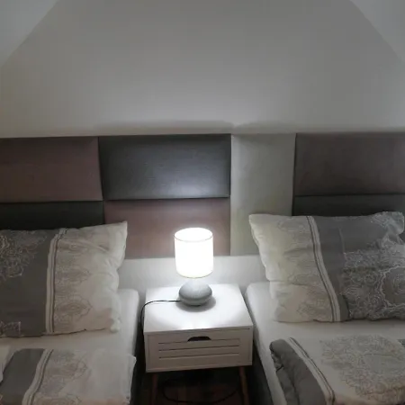 Esja Ul Golebia 56 Homestay szállás Szczecin