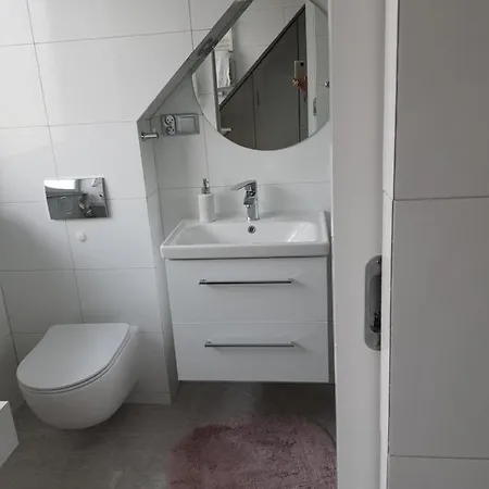 Esja Ul Golebia 56 Homestay szállás Szczecin